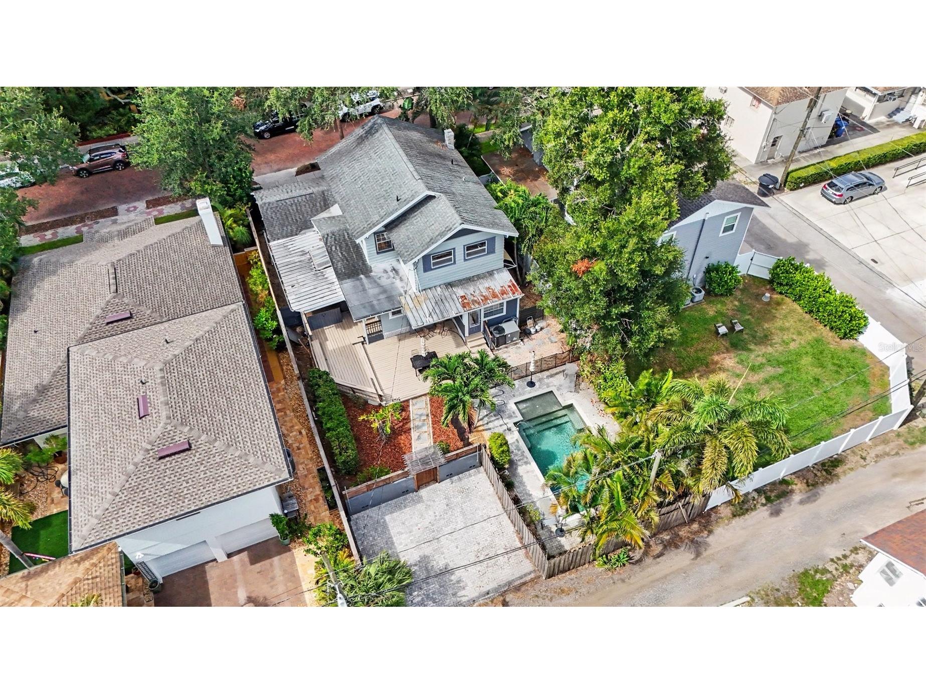 857 21st Avenue N Saint Petersburg FL 33704 TB8521155 image39