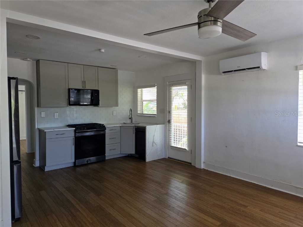 857 22nd Avenue N #855 Saint Petersburg FL 33704 TB8415437 image3