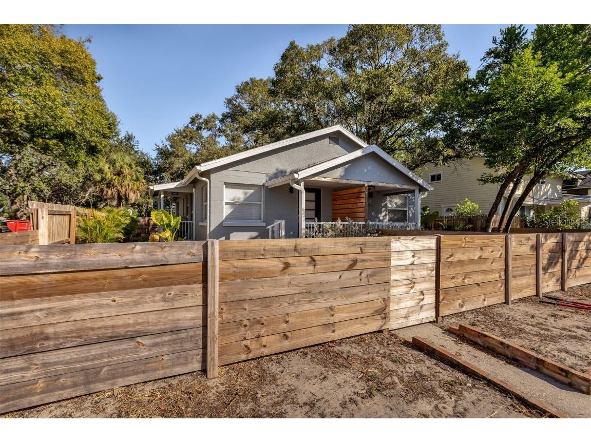 857 22nd Avenue N Saint Petersburg FL 33704 U8220518 image1