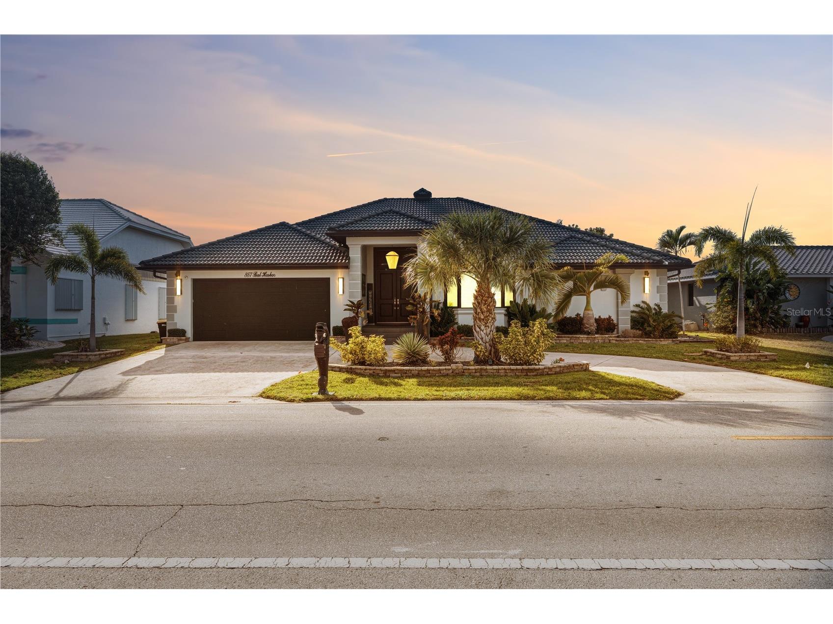 857 Bal Harbor Boulevard Punta Gorda FL 33950 C7525293 image1