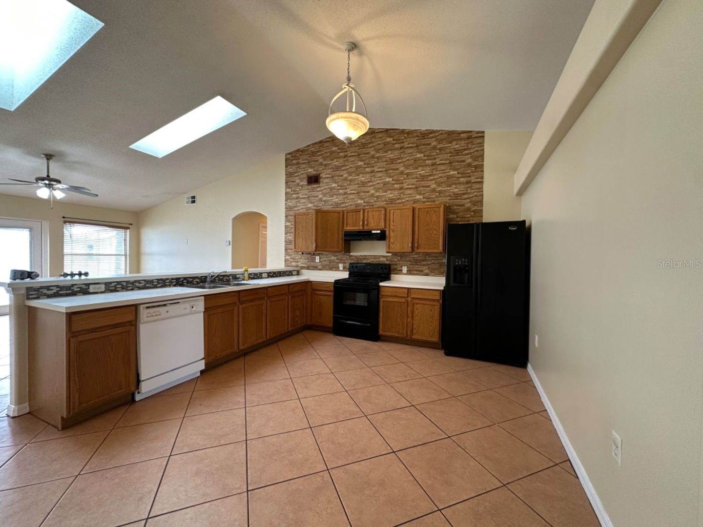 857 Blanc Court Kissimmee FL 34759 S5149920 image9