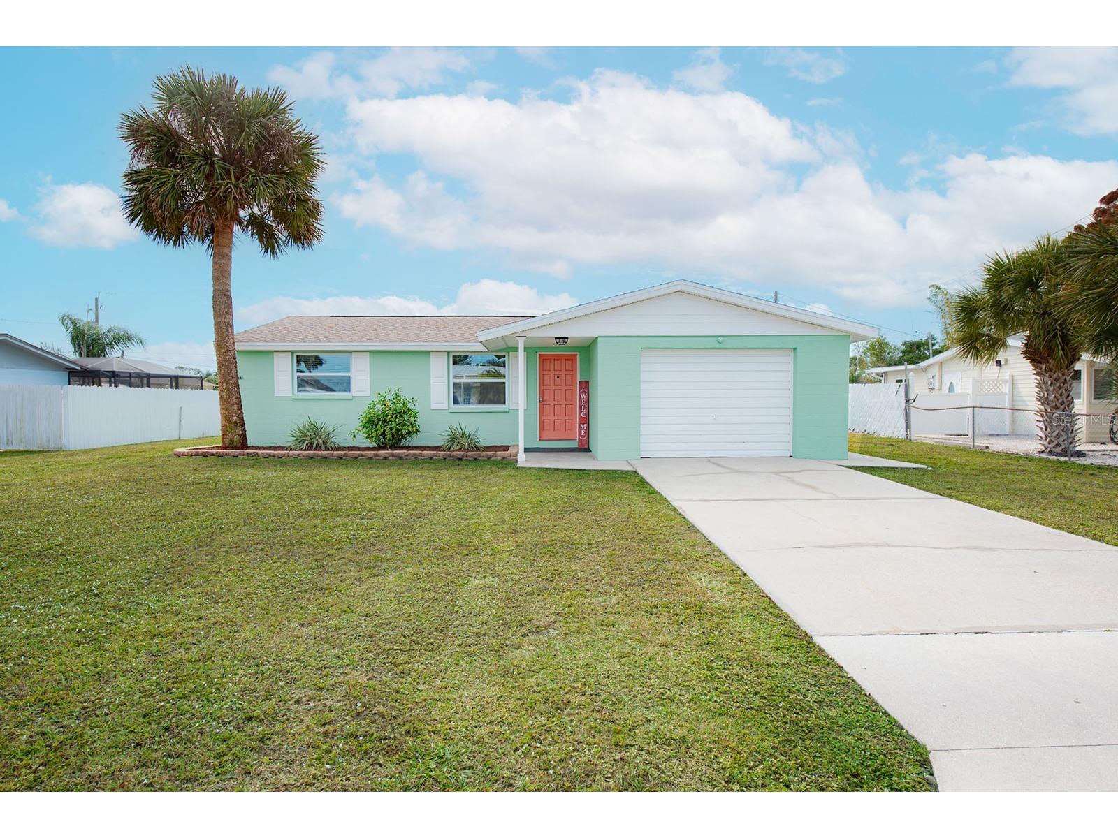 857 E 3rd Street Englewood FL 34223 D6145349 image1