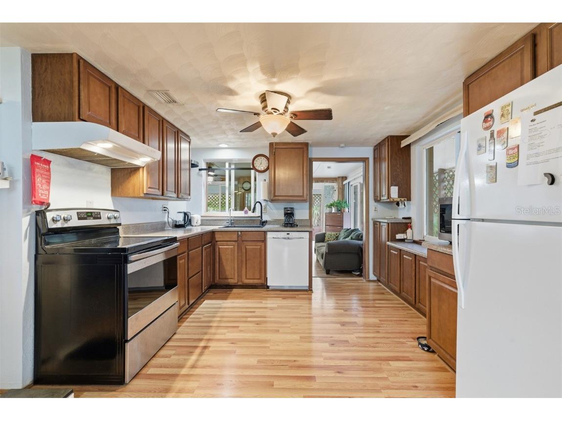 857 Palmetto Street Englewood FL 34223 A4670750 image11