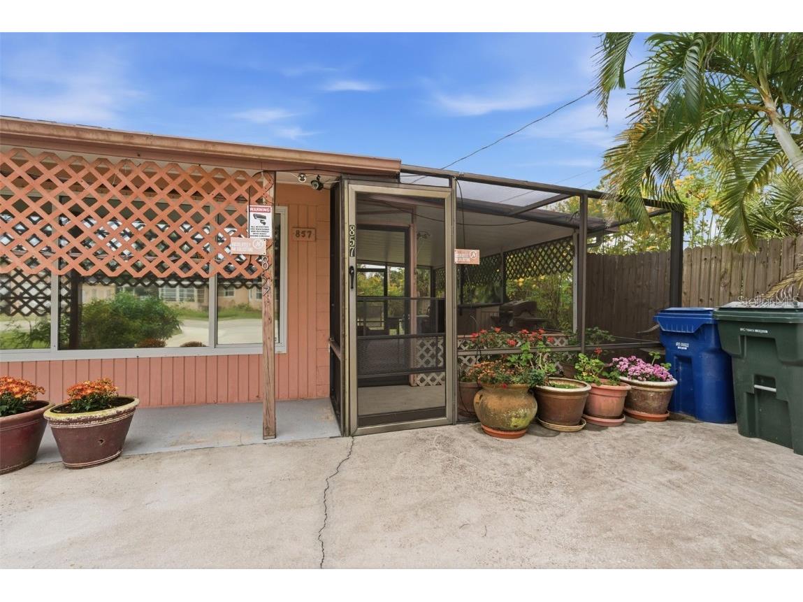 857 Palmetto Street Englewood FL 34223 A4670750 image2