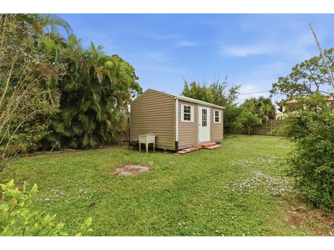 857 Palmetto Street Englewood FL 34223 A4670750 image31