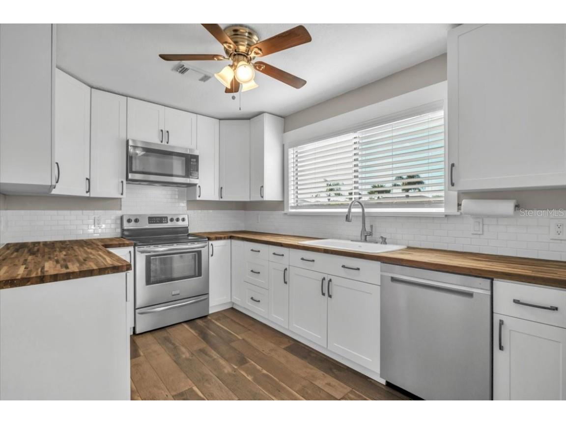 857 Webster Avenue NW Port Charlotte FL 33948 OM709481 image17