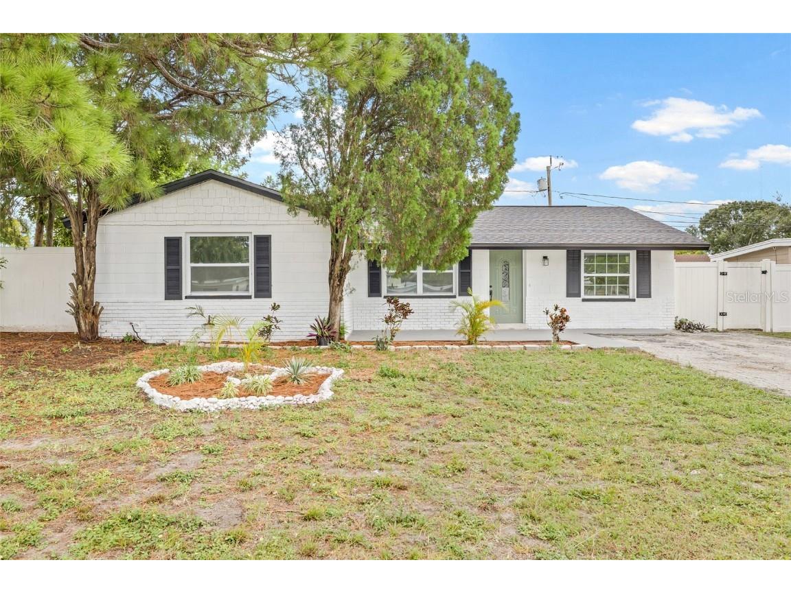 8570 91st Terrace Seminole FL 33777 TB8435450 image1