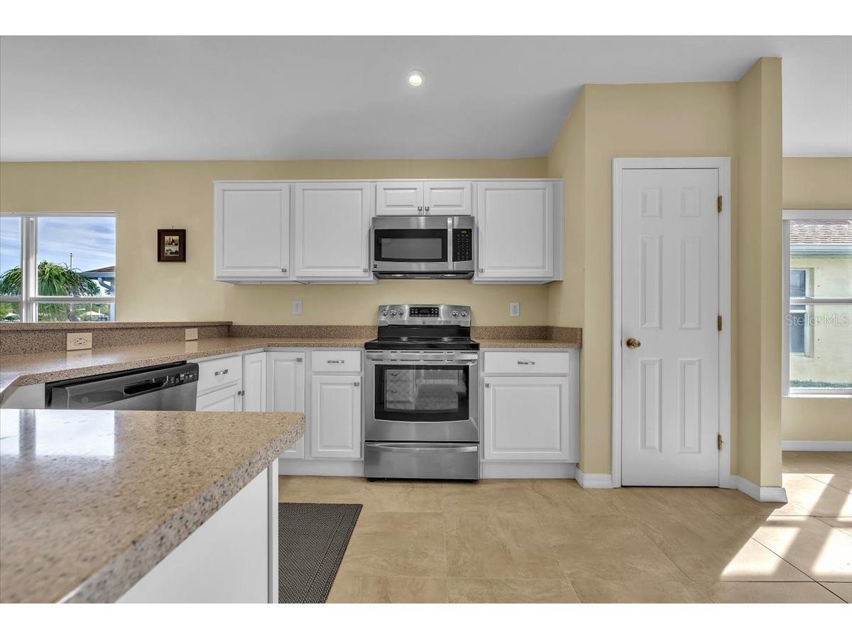 8571 Gassner Way Lehigh Acres FL 33972 TB8493105 image18