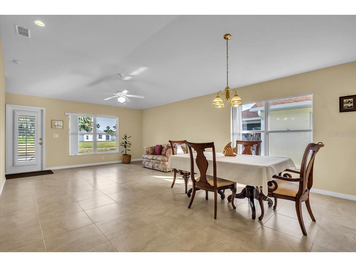 8571 Gassner Way Lehigh Acres FL 33972 TB8493105 image21