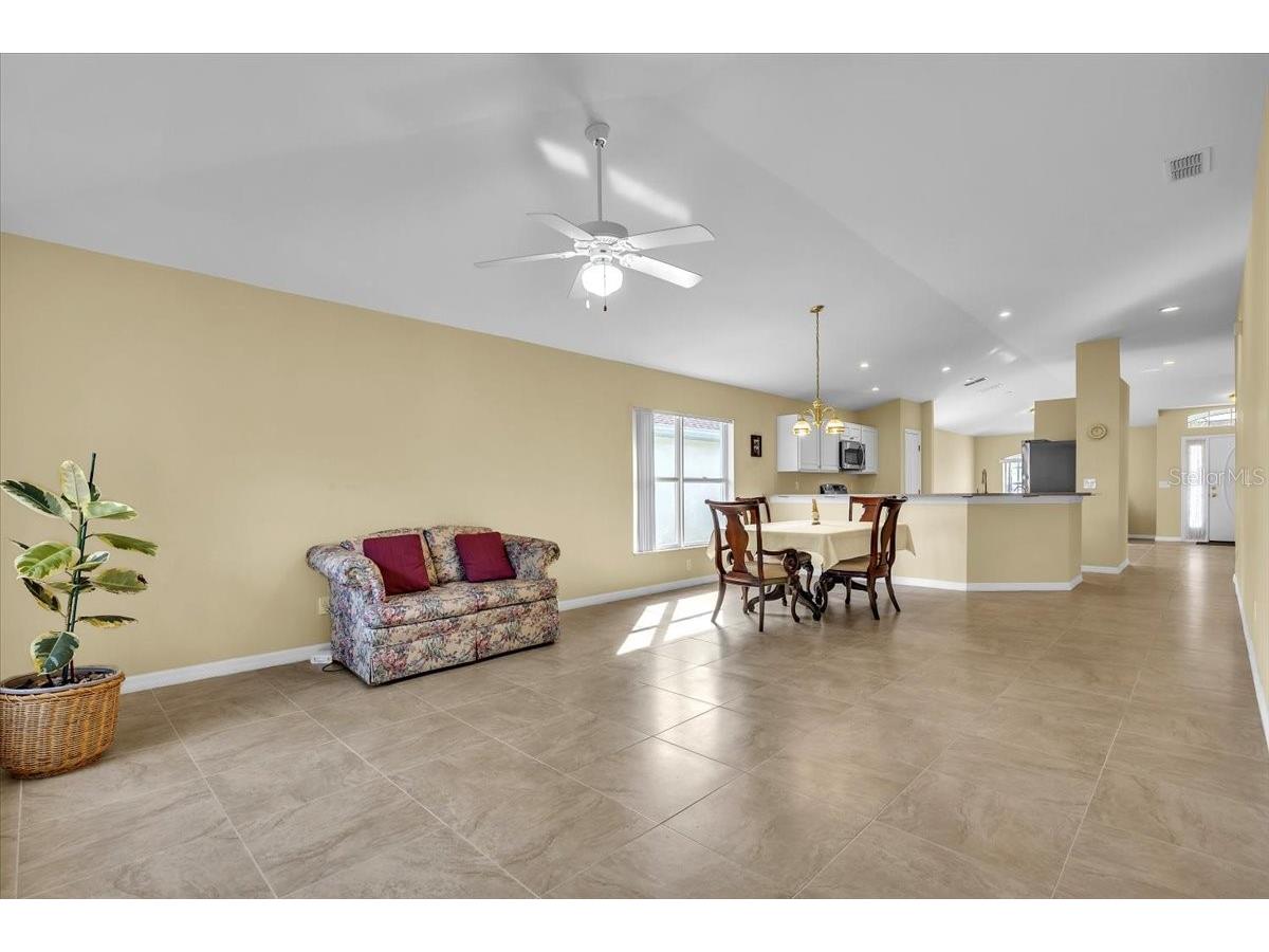 8571 Gassner Way Lehigh Acres FL 33972 TB8493105 image24