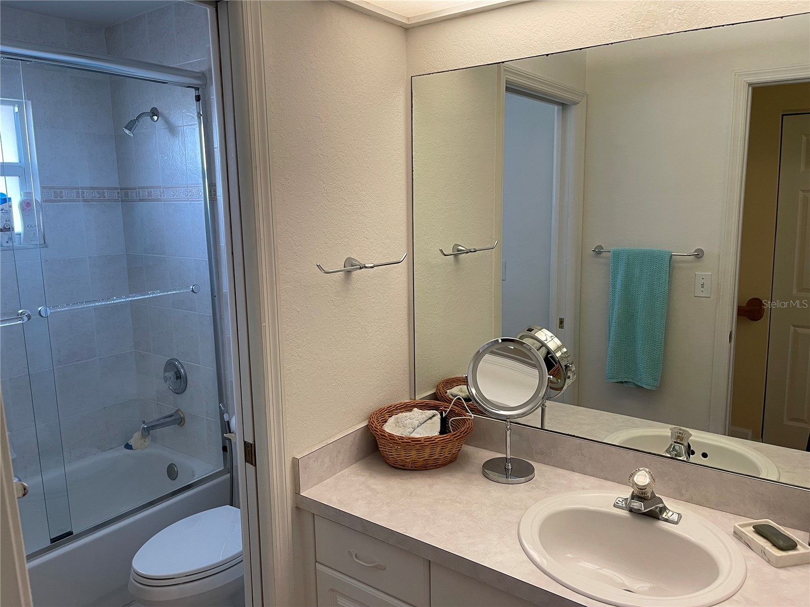 8572 Sweet Magnolia Place Seminole FL 33777 TB8471402 image22