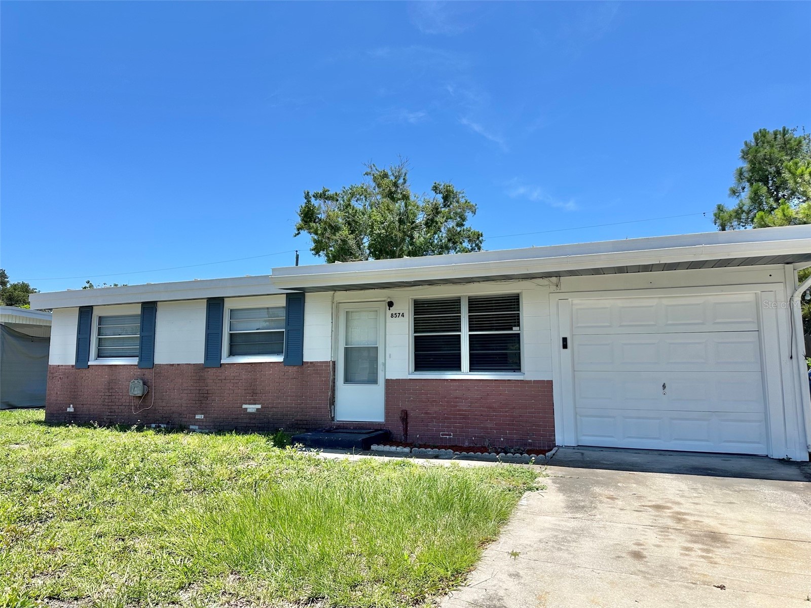 8574 94th Avenue Seminole FL 33777 TB8519508 image1