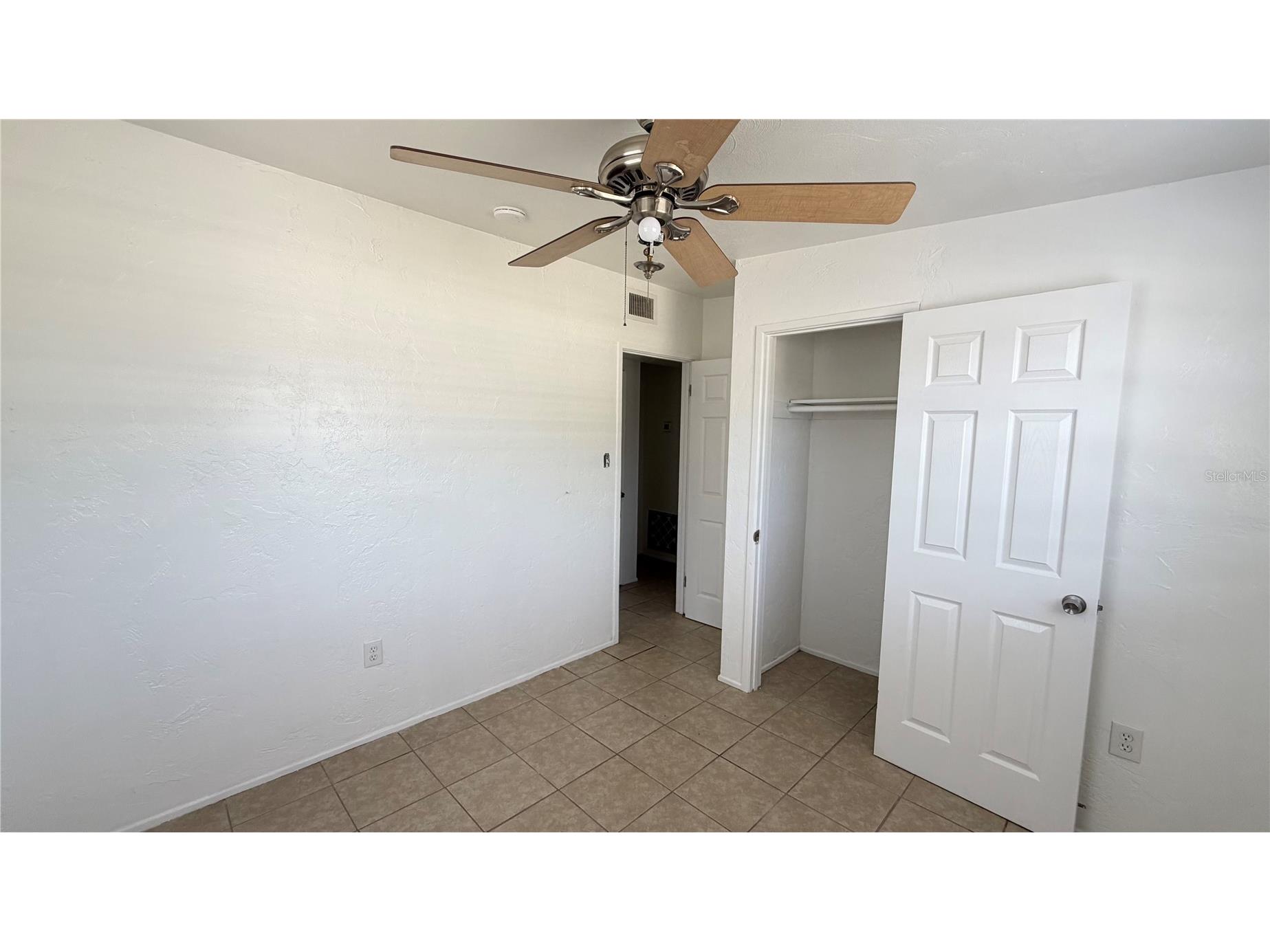 8574 94th Avenue Seminole FL 33777 TB8519508 image11