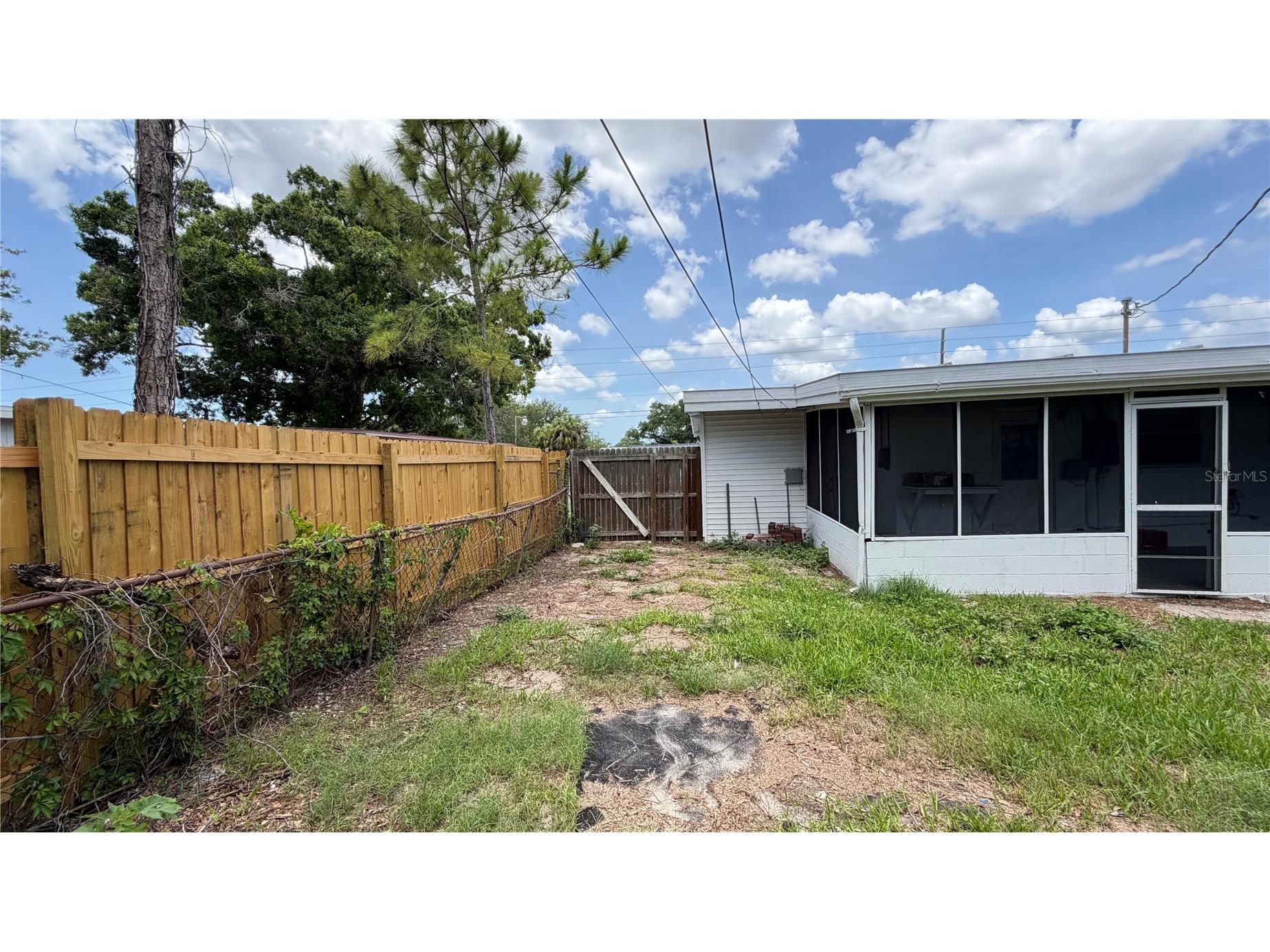 8574 94th Avenue Seminole FL 33777 TB8519508 image25