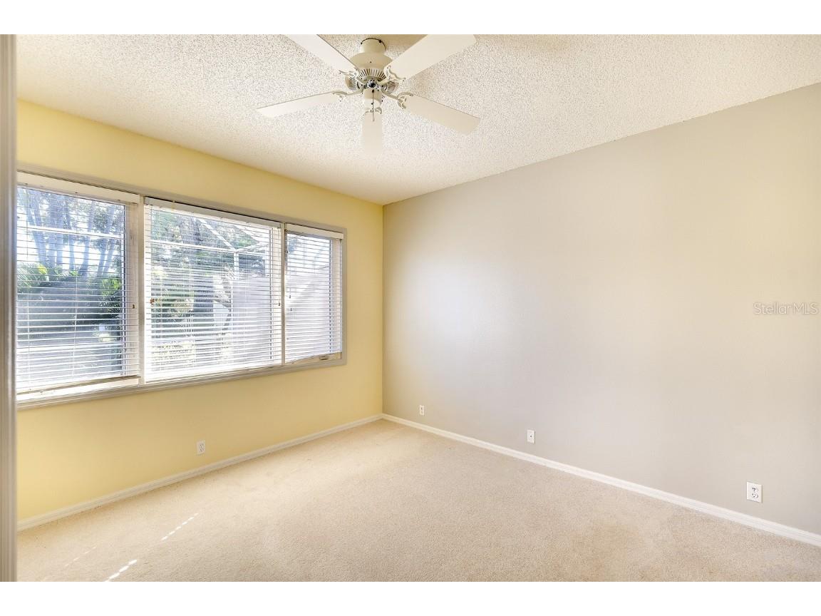 8575 54th Avenue Circle E. Circle E Bradenton FL 34211 A4670711 image15