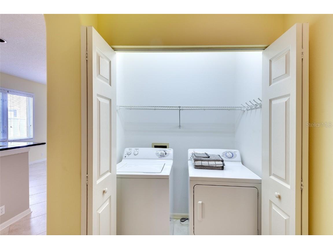 8575 54th Avenue Circle E. Circle E Bradenton FL 34211 A4670711 image26