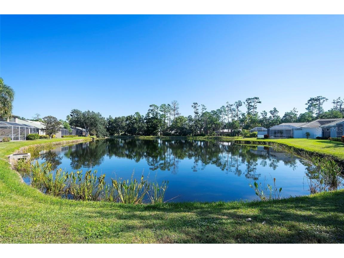 8575 54th Avenue Circle E. Circle E Bradenton FL 34211 A4670711 image27