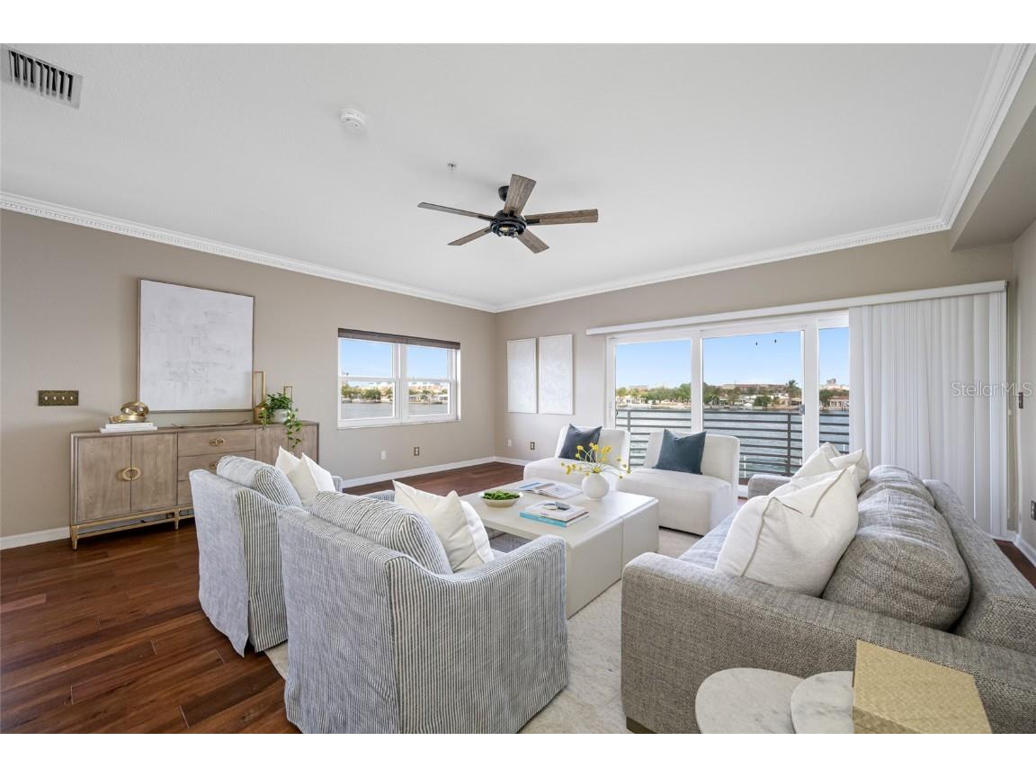 8575 Sunset Court Treasure Island FL 33706 - BLIND PASS WATERWAY TB8435164 image12