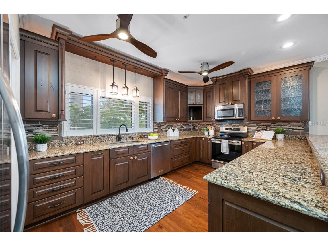 8575 Sunset Court Treasure Island FL 33706 - BLIND PASS WATERWAY TB8435164 image23