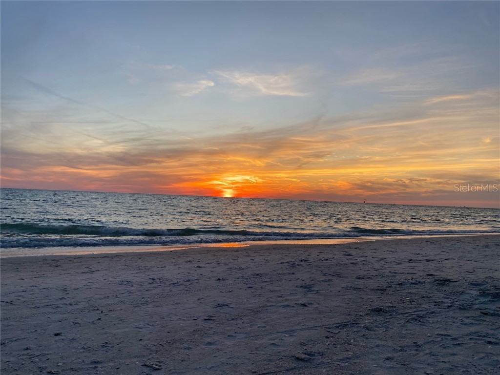 8575 Sunset Court Treasure Island FL 33706 - BLIND PASS WATERWAY TB8435164 image40