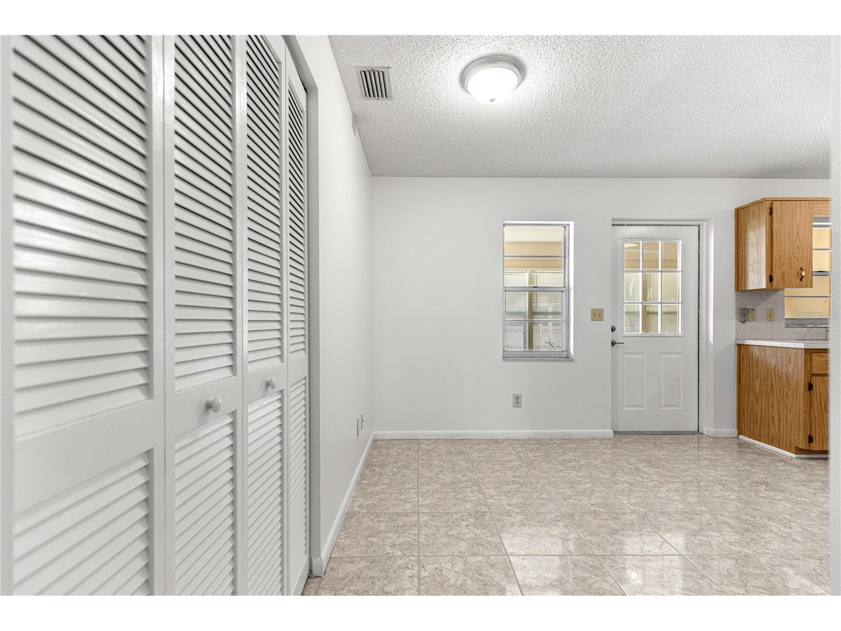 8575 SW 90th Lane #C Ocala FL 34481 OM721894 image23