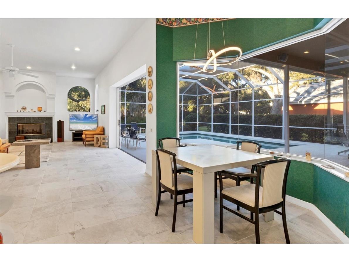 8576 Woodbriar Drive Sarasota FL 34238 A4674889 image15