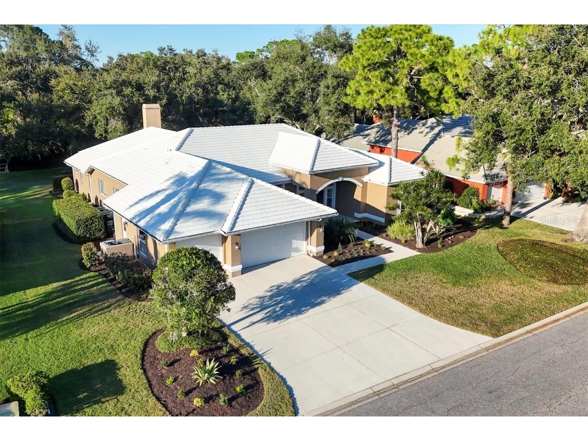 8576 Woodbriar Drive Sarasota FL 34238 A4674889 image2