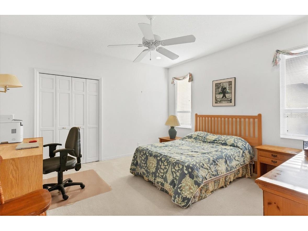 8576 Woodbriar Drive Sarasota FL 34238 A4674889 image21