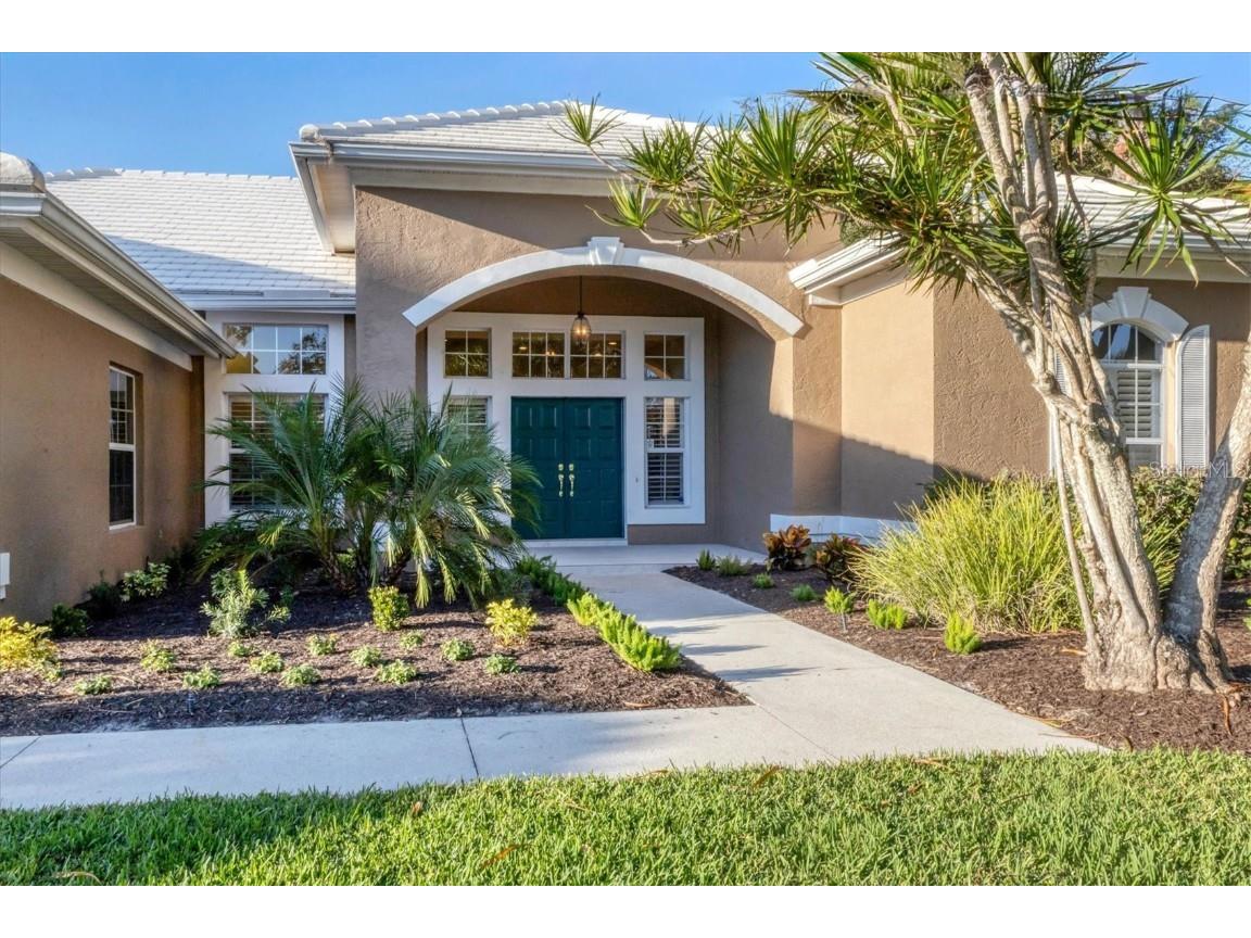 8576 Woodbriar Drive Sarasota FL 34238 A4674889 image9