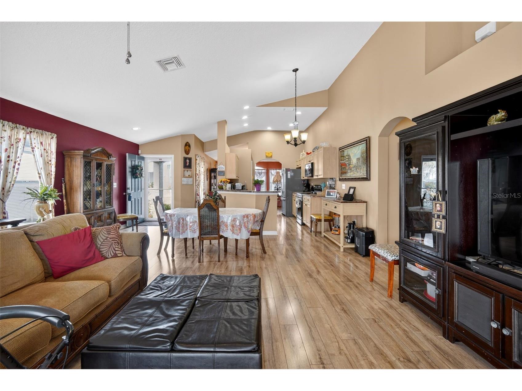 8578 Pinetop Ridge Lane Brooksville FL 34613 TB8479443 image8