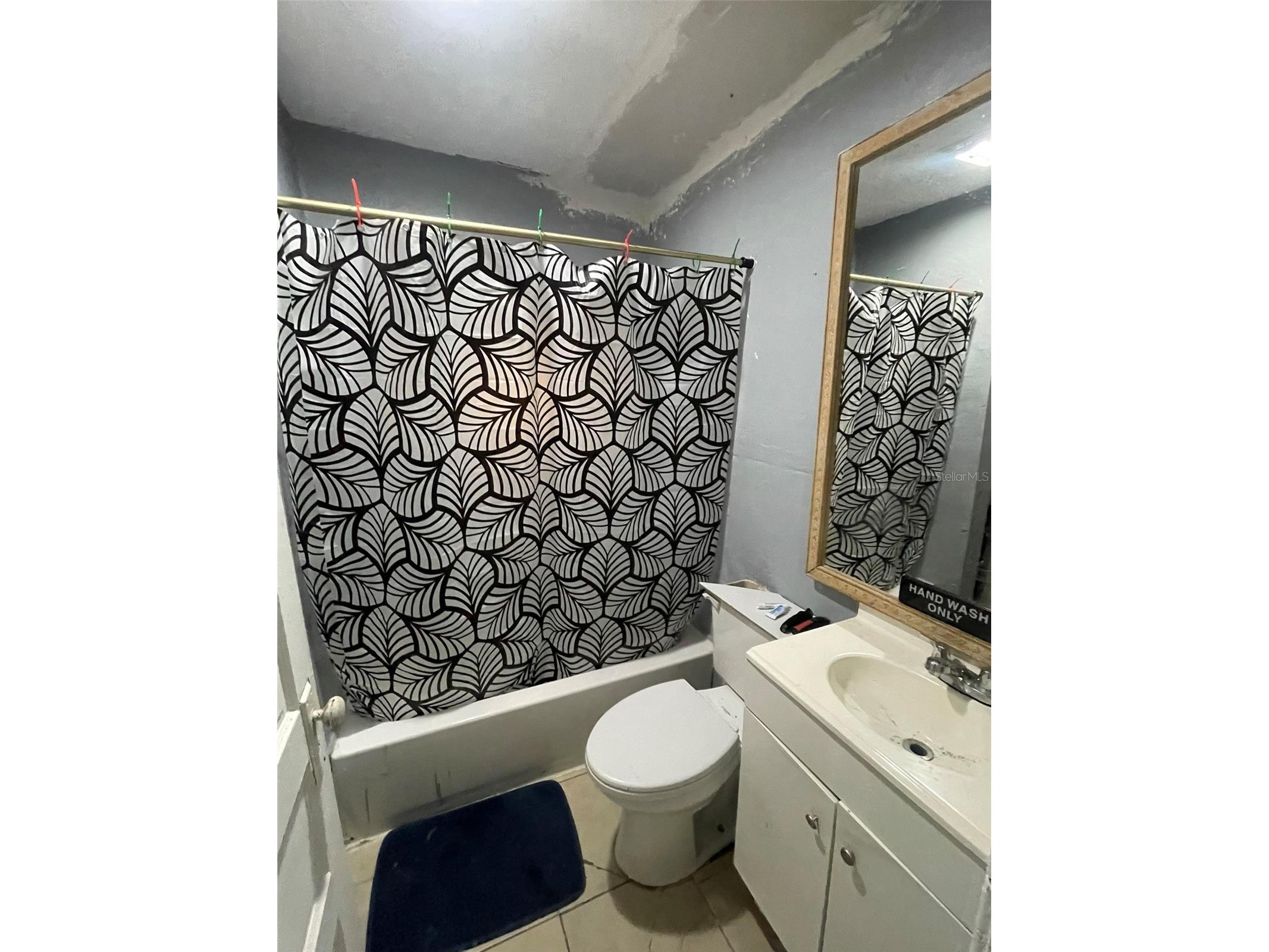 858 35th Avenue S Saint Petersburg FL 33705 A4678093 image5