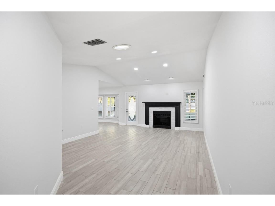 858 Concord Lane Lakeland FL 33809 TB8452660 image4