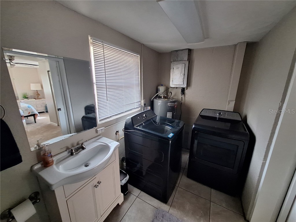 858 E 7th Street Englewood FL 34223 N6136534 image11