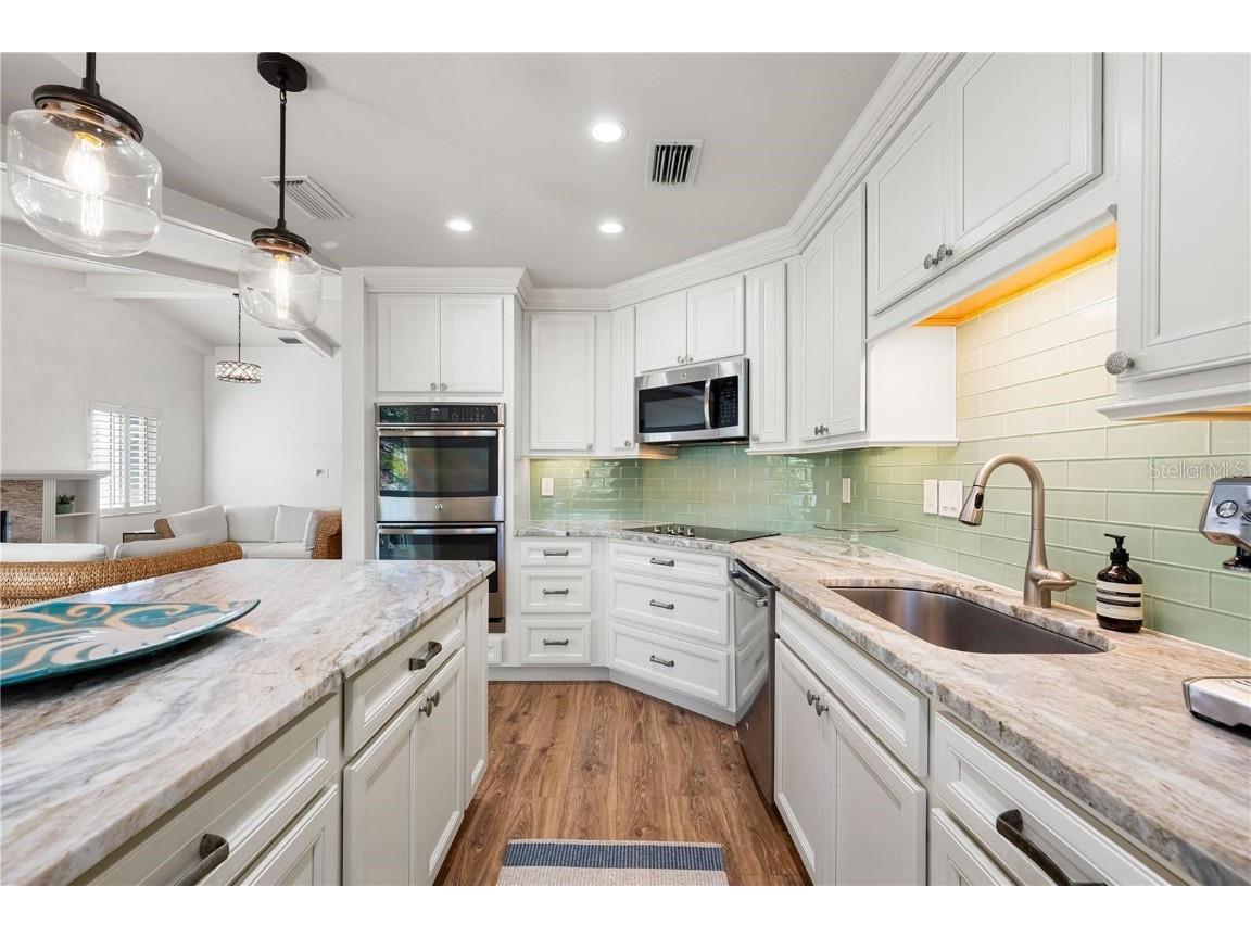 858 Hudson Avenue #858 Sarasota FL 34236 - HUDSON BAYOU A4659647 image14