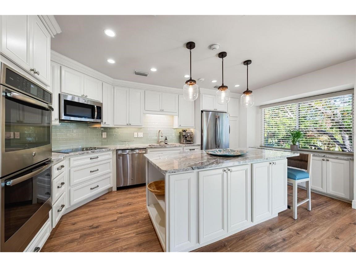 858 Hudson Avenue #858 Sarasota FL 34236 - HUDSON BAYOU A4659647 image5