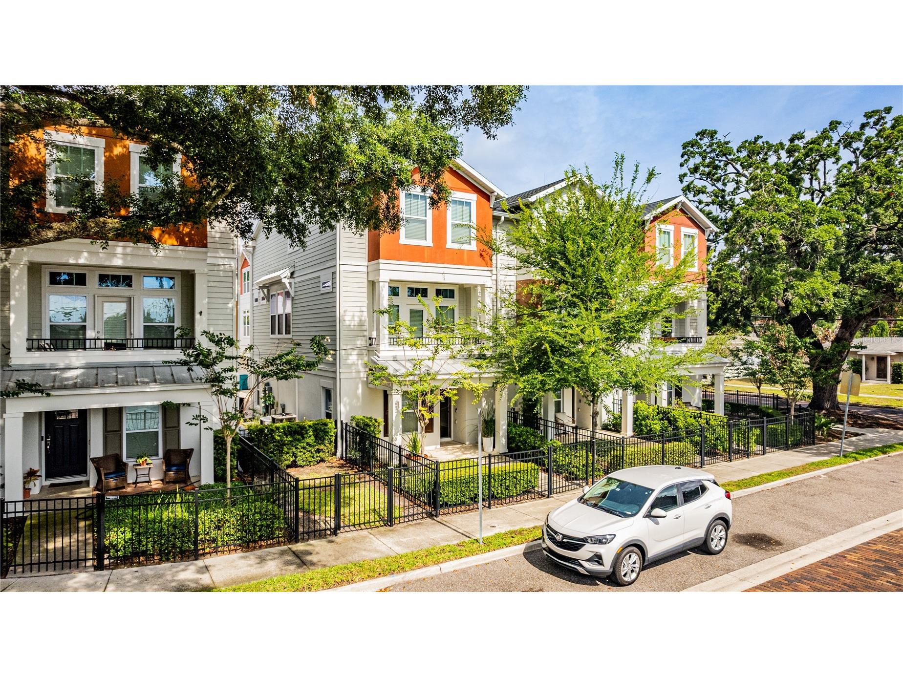 858 N Thornton Avenue Orlando FL 32803 O6410791 image1