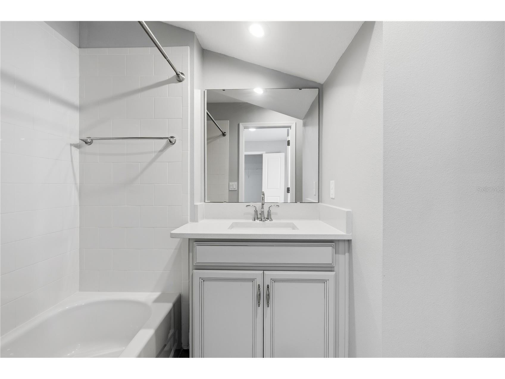 858 N Thornton Avenue Orlando FL 32803 O6410791 image19