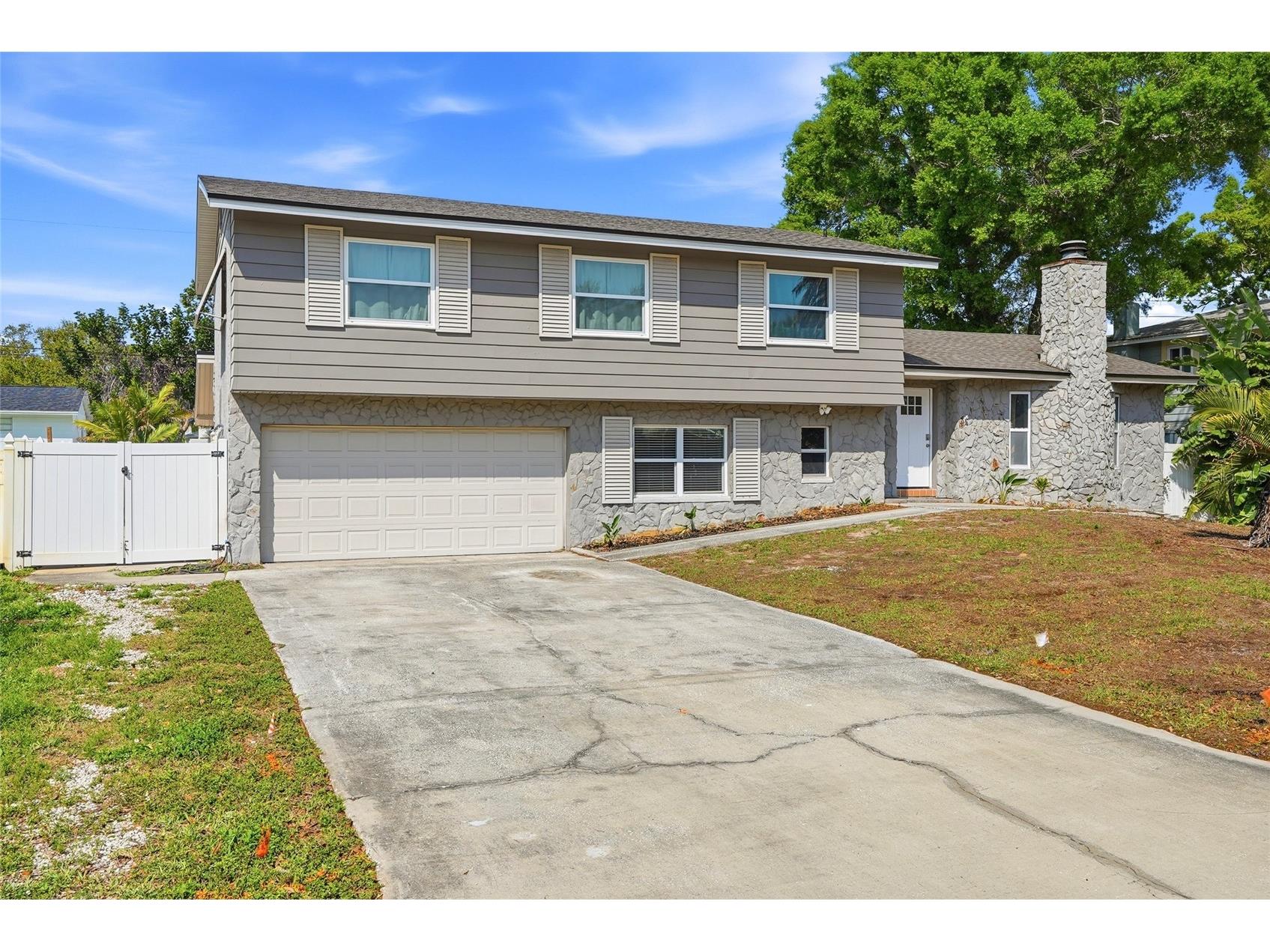 8580 139th Lane Seminole FL 33776 TB8487807 image3