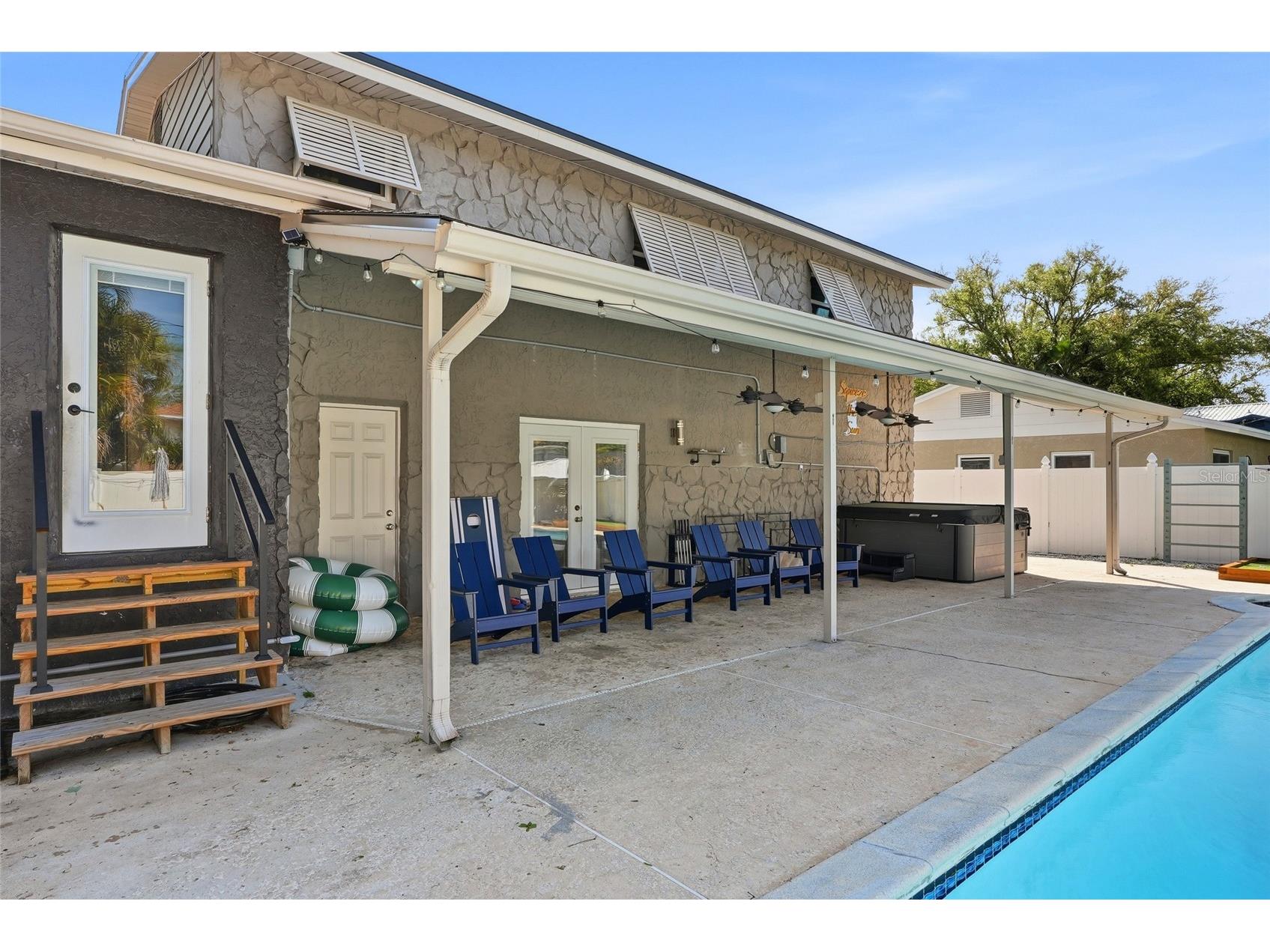 8580 139th Lane Seminole FL 33776 TB8487807 image38