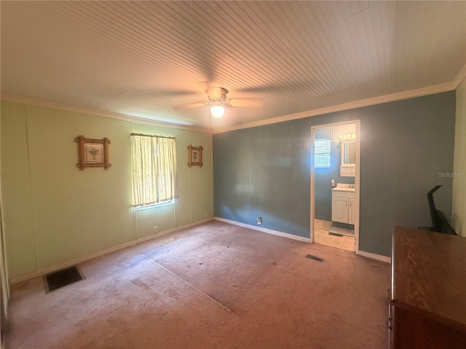 8582 W Admiral Byrd Lane Crystal River FL 34429 TB8512432 image2