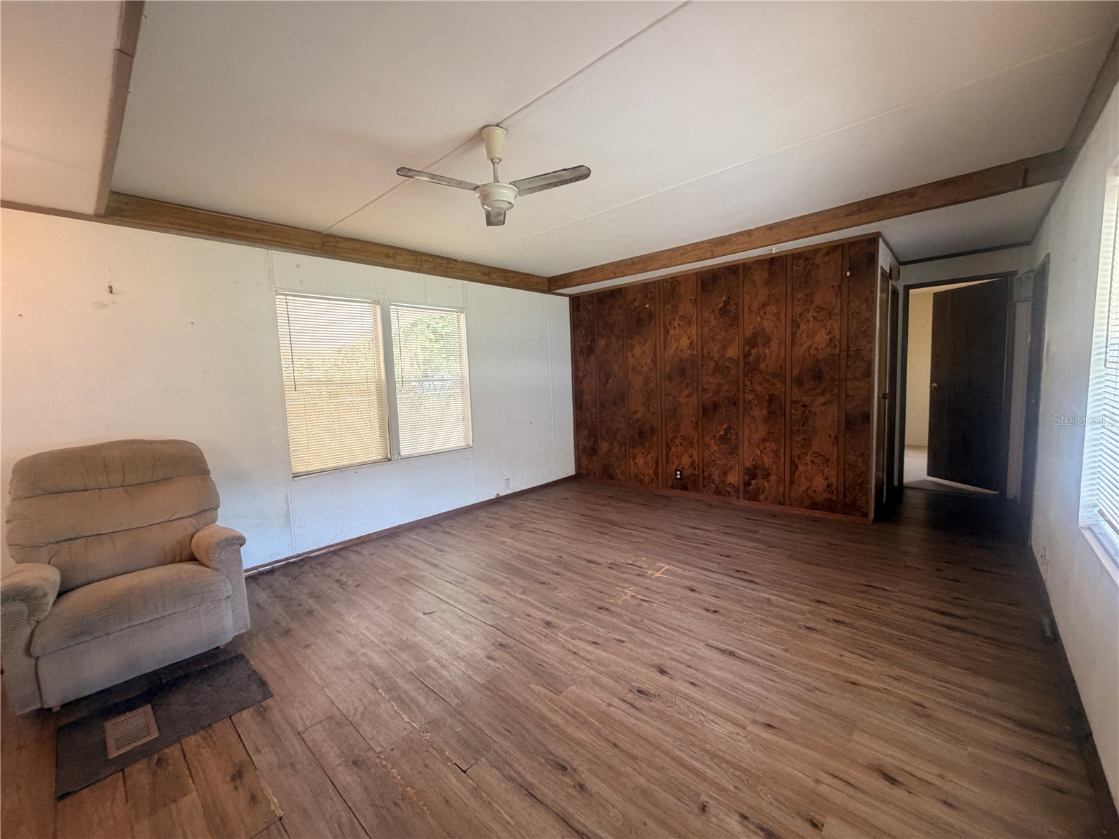 8582 W Admiral Byrd Lane Crystal River FL 34429 TB8512432 image6