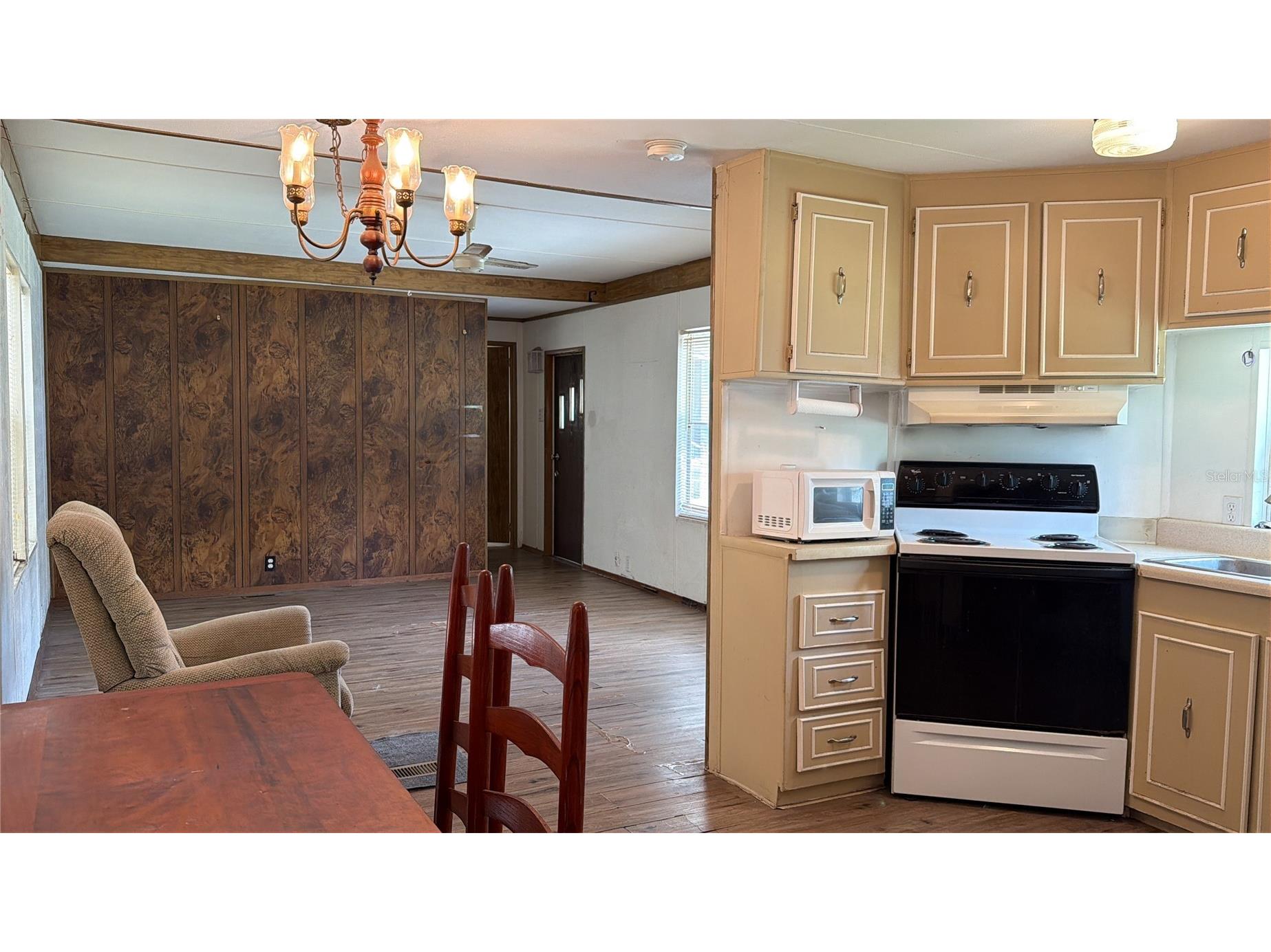 8582 W Admiral Byrd Lane Crystal River FL 34429 TB8512432 image9