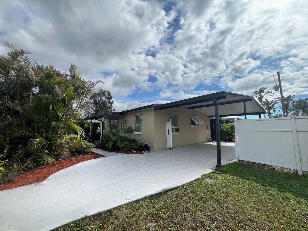 8585 Cristobal Avenue North Port FL 34287 A4638070 image1
