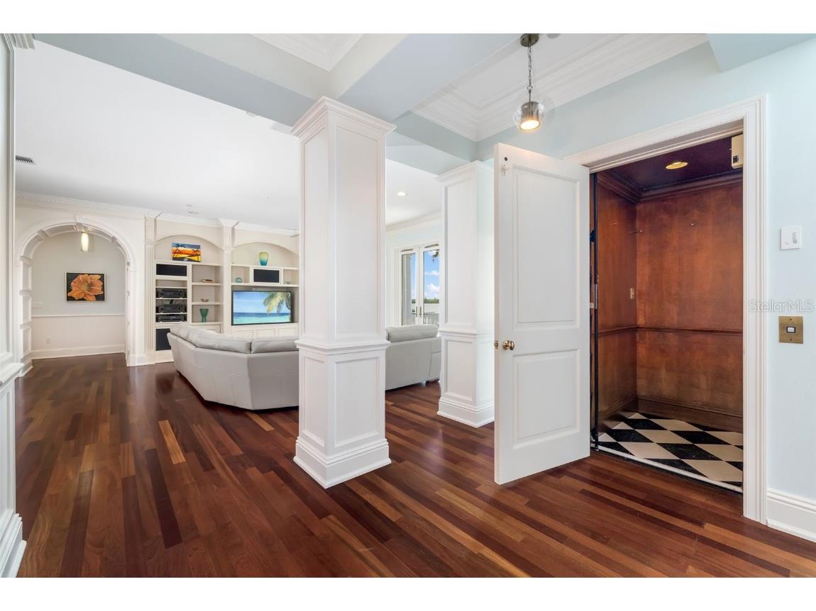 8585 Midnight Pass Road Sarasota FL 34242 - LITTLE SARASOTA BAY A4660258 image24