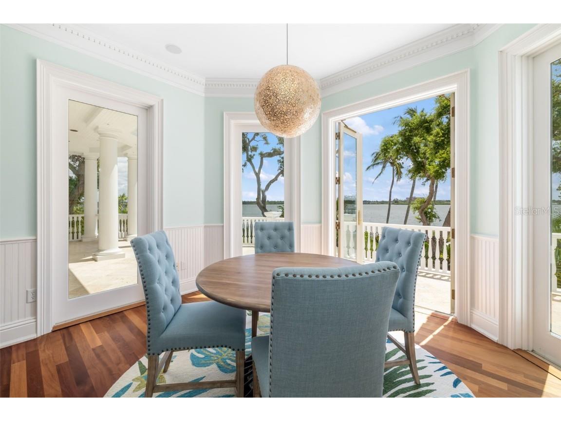 8585 Midnight Pass Road Sarasota FL 34242 - LITTLE SARASOTA BAY A4660258 image30