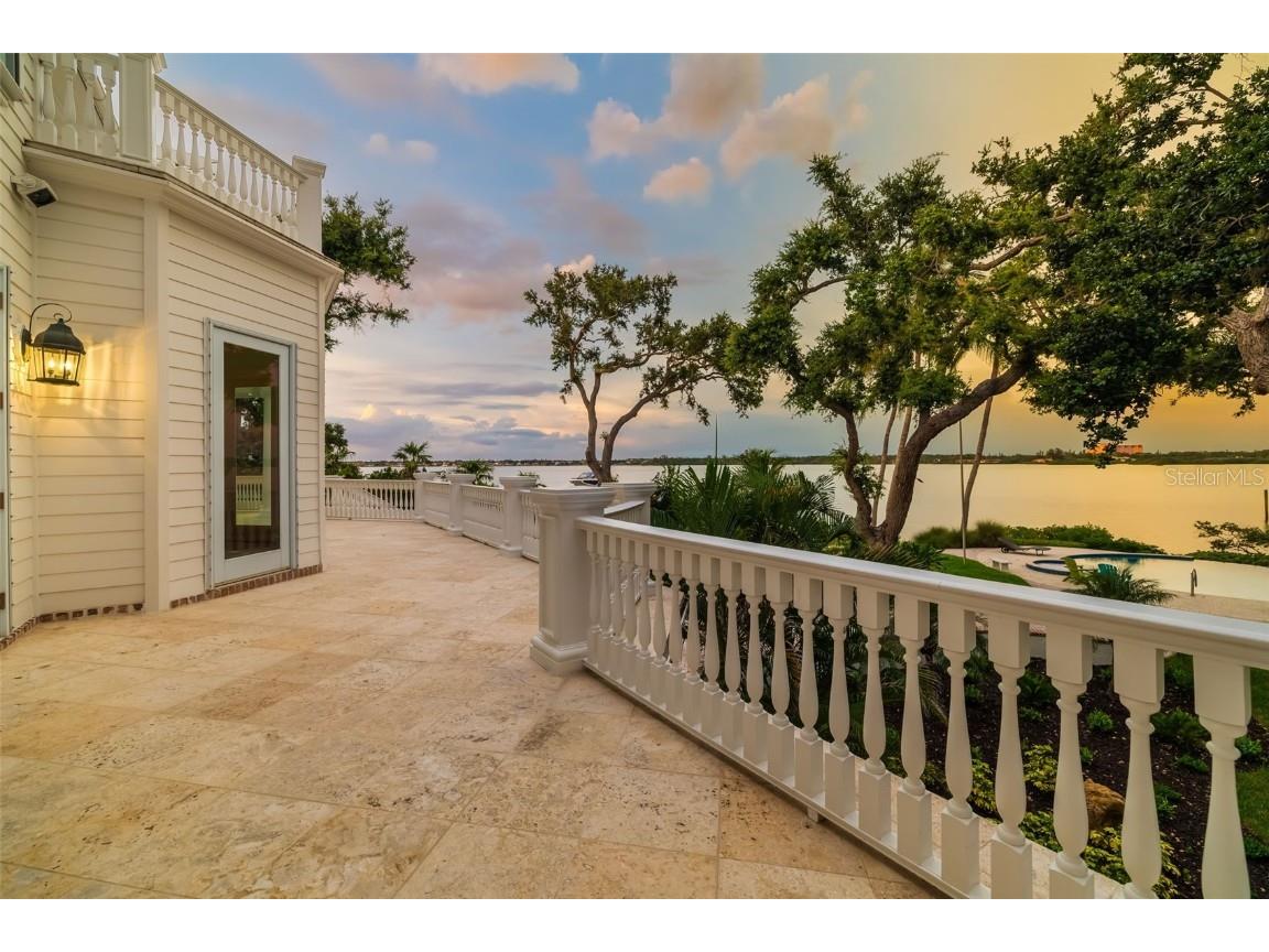 8585 Midnight Pass Road Sarasota FL 34242 - LITTLE SARASOTA BAY A4660258 image32