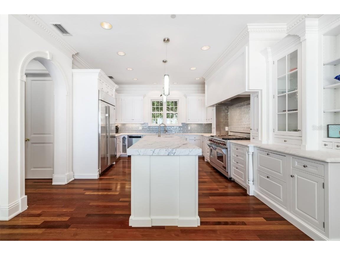 8585 Midnight Pass Road Sarasota FL 34242 - LITTLE SARASOTA BAY A4660258 image33