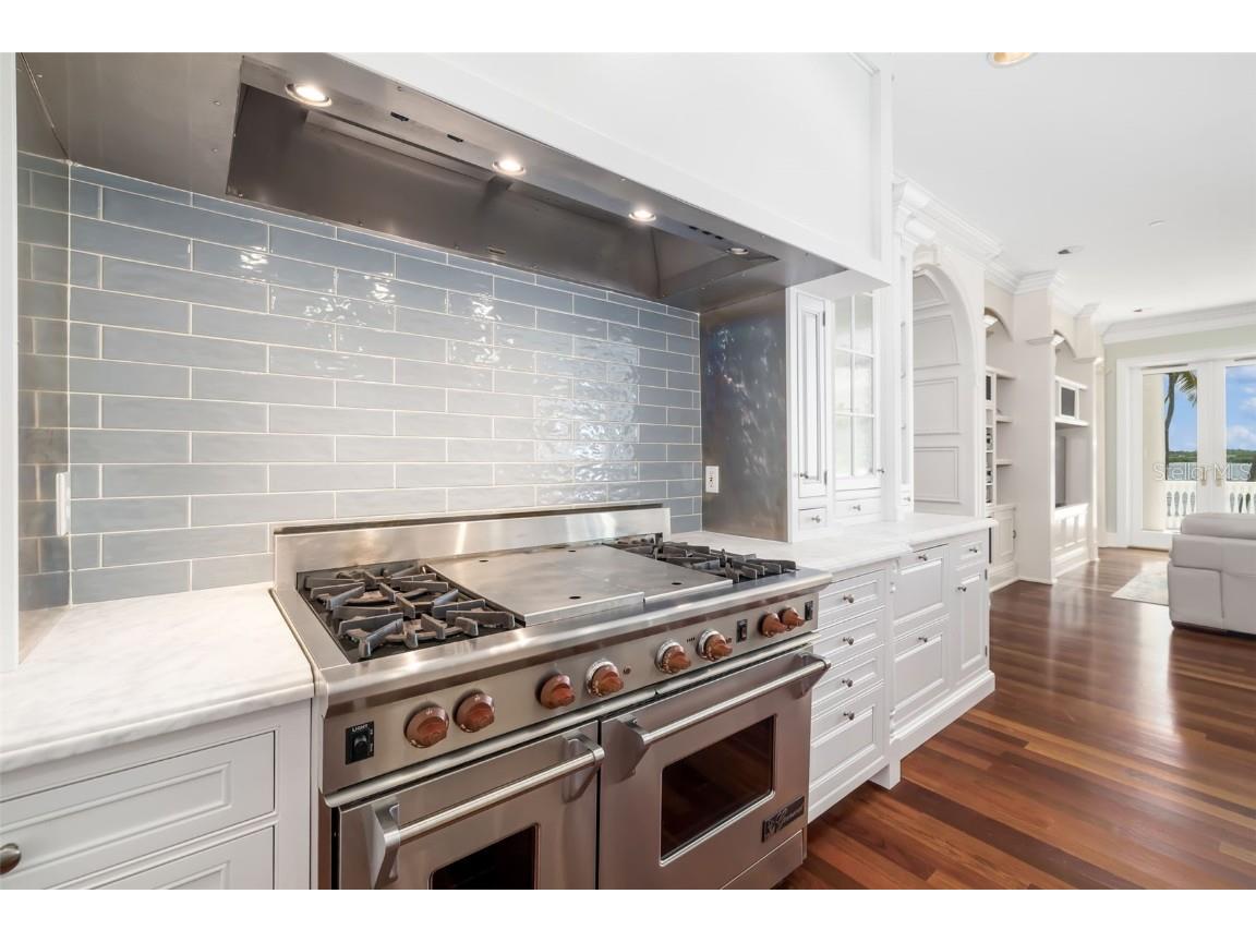 8585 Midnight Pass Road Sarasota FL 34242 - LITTLE SARASOTA BAY A4660258 image37