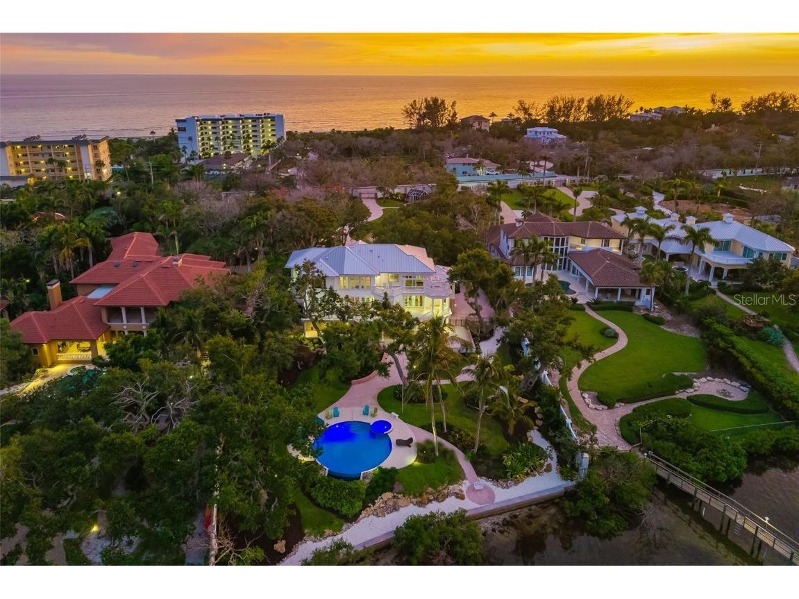 8585 Midnight Pass Road Sarasota FL 34242 - LITTLE SARASOTA BAY A4660258 image4