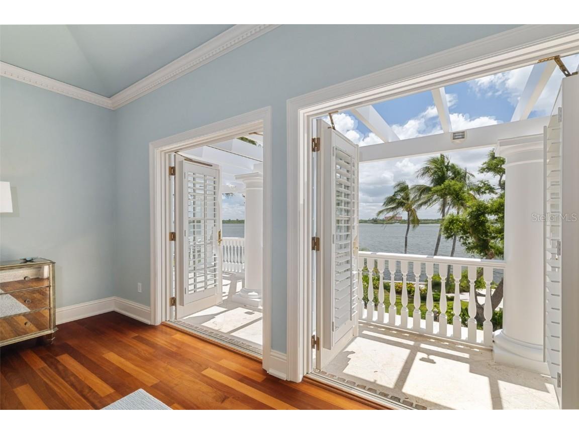 8585 Midnight Pass Road Sarasota FL 34242 - LITTLE SARASOTA BAY A4660258 image46